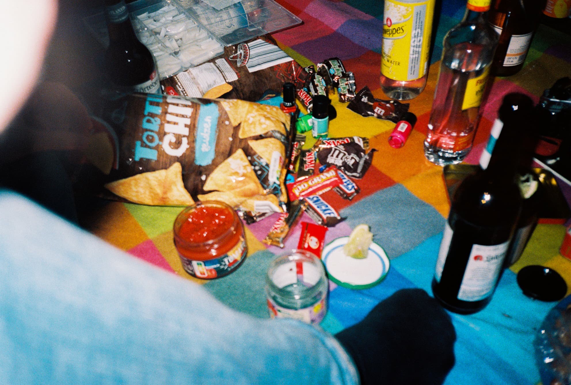 Demi's bday. Chips and manicure. Demi's bday. Chips and manicure.